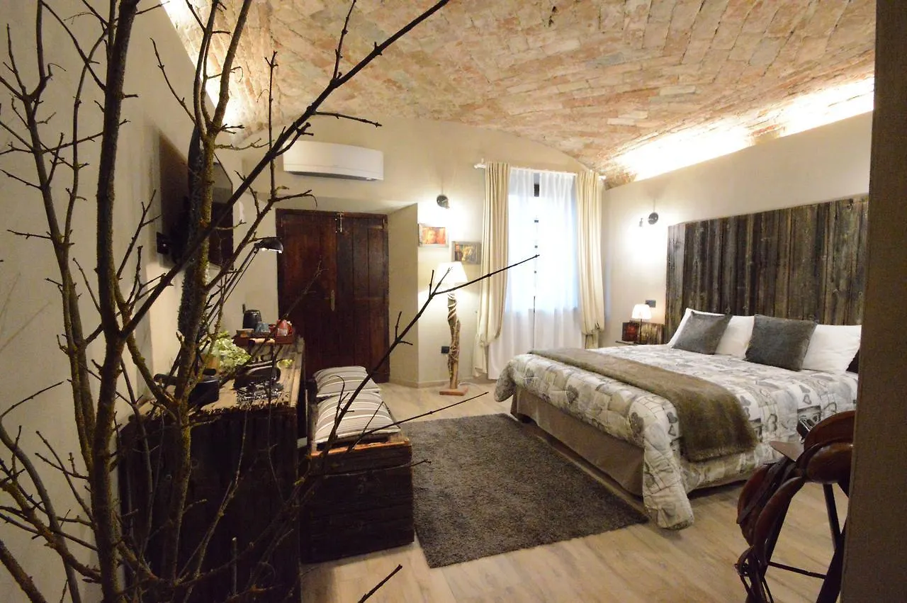 בוסטו Corte Degli Angeli Agriturismo בית חווה